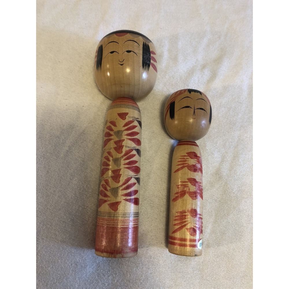 Kokeshi Dolls Japanese Traditional Wooden Dolls 9.5"-24cm 7.5-19+cm 2 VTG Signe